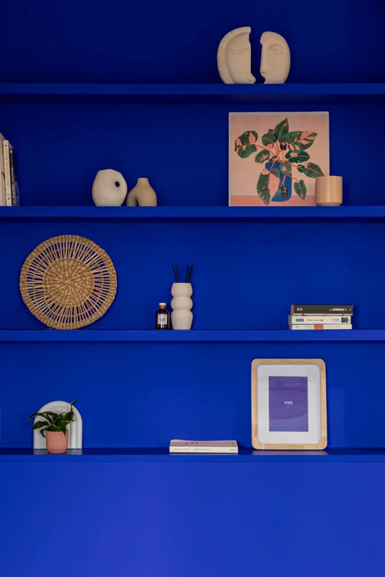 Etagères - West View