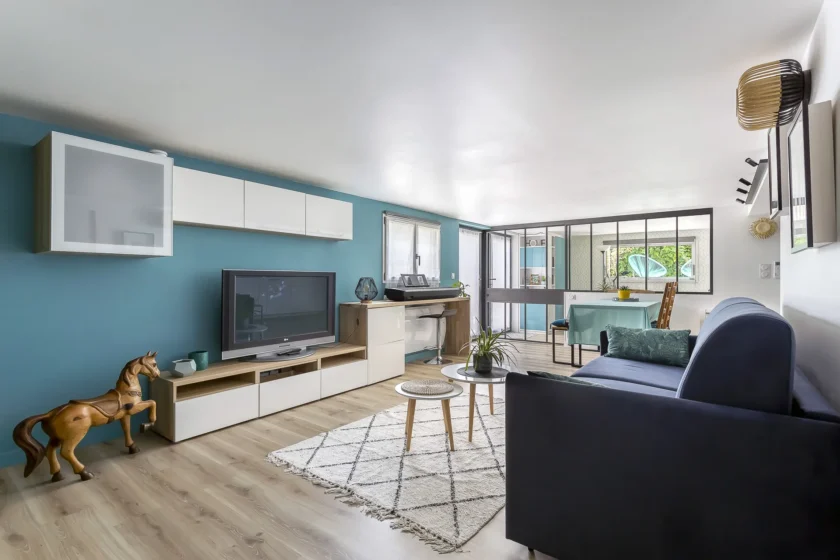 Salon lumineux et chaleureux - Appartement West Garden Dardilly